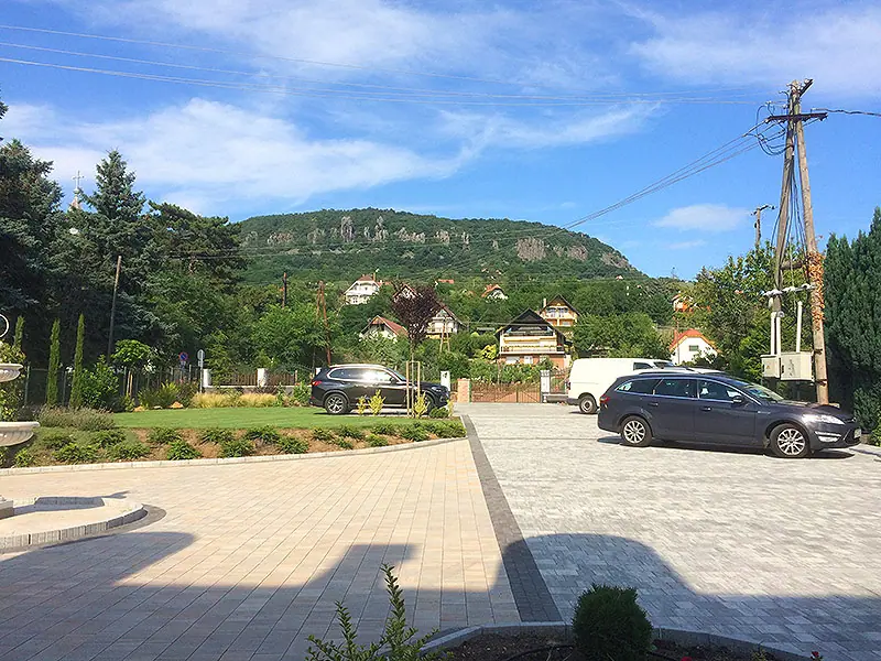 Panorámás balatoni szobák parkoló Katzer Villa